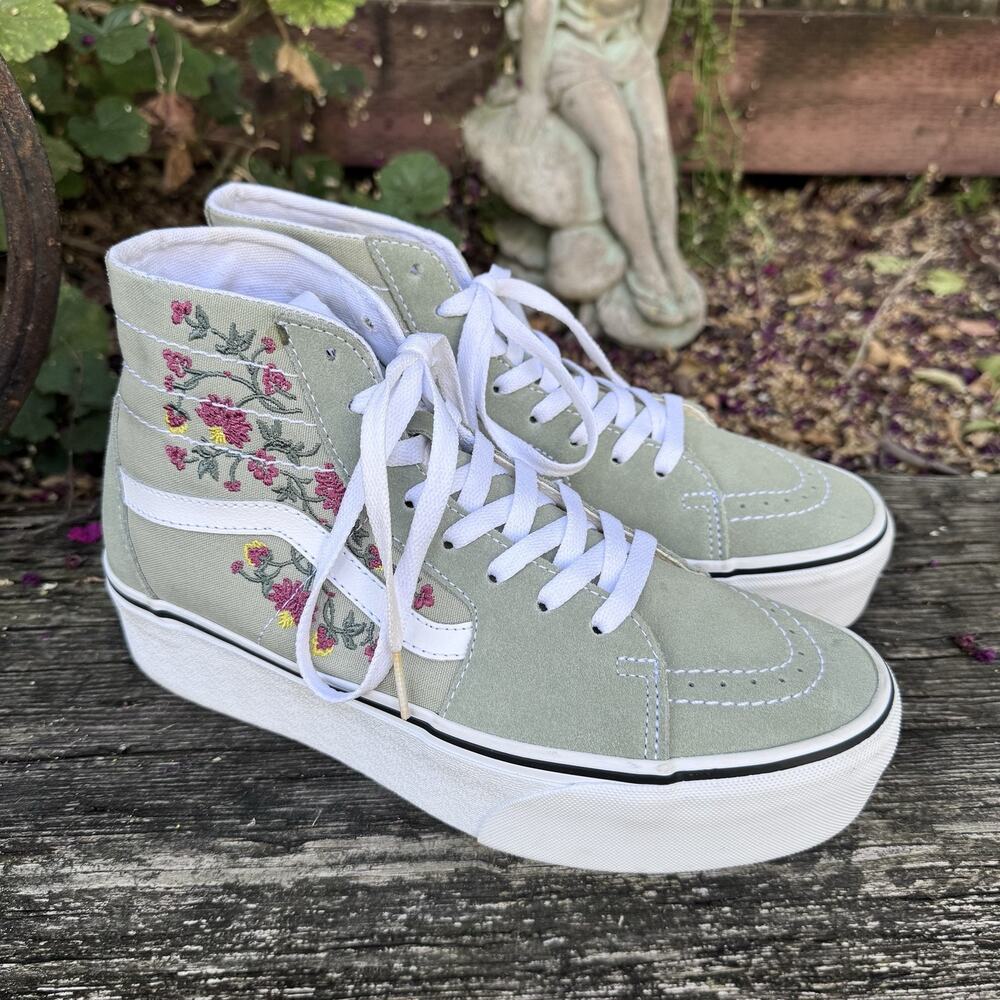Vans Sk8-Hi Stackform Platform Sneakers Women 9.5 Sage Green Floral Suede